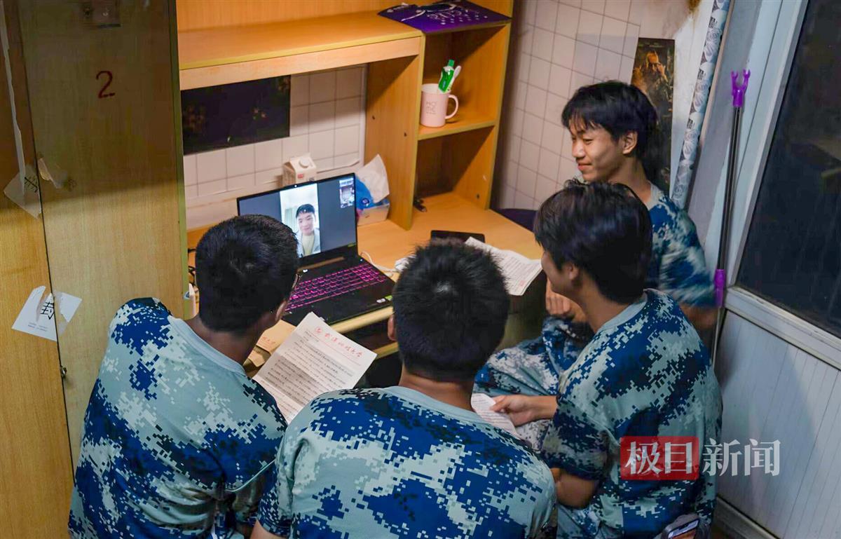 90286a718e0ea8fcd6a2213f1f624e8.jpg 90286a718e0ea8fcd6a2213f1f624e8.jpg